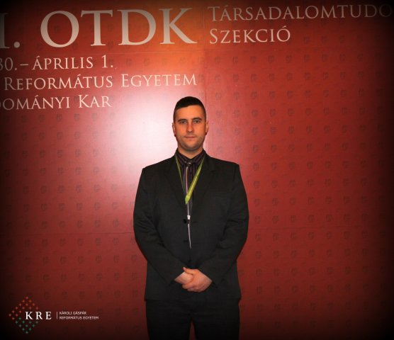 OTDK fal előtt készült képek